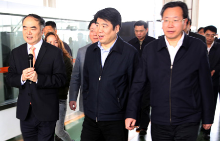 天津市副市长王宏江考察阳光电源