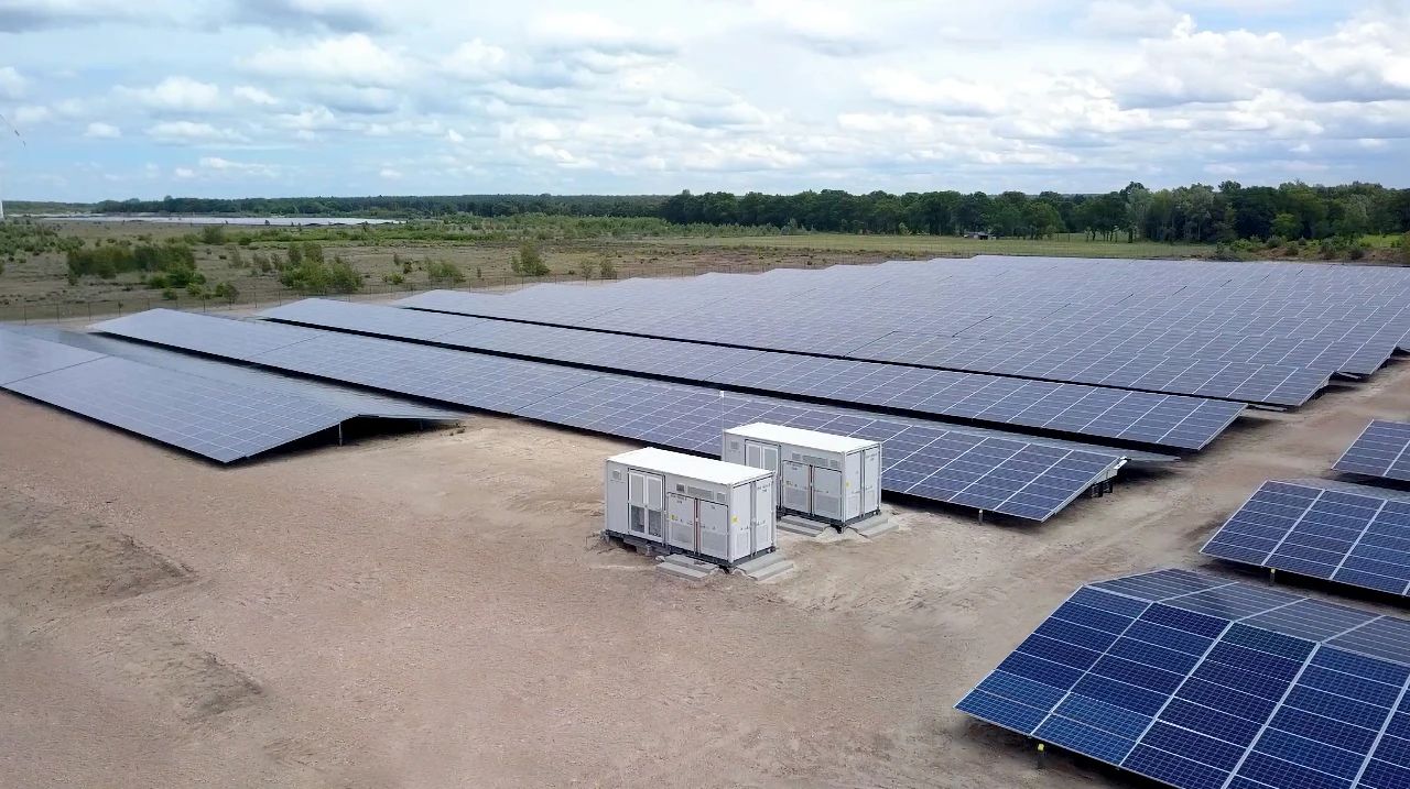 阳光电源为比荷卢最大光伏项目提供1500V方案