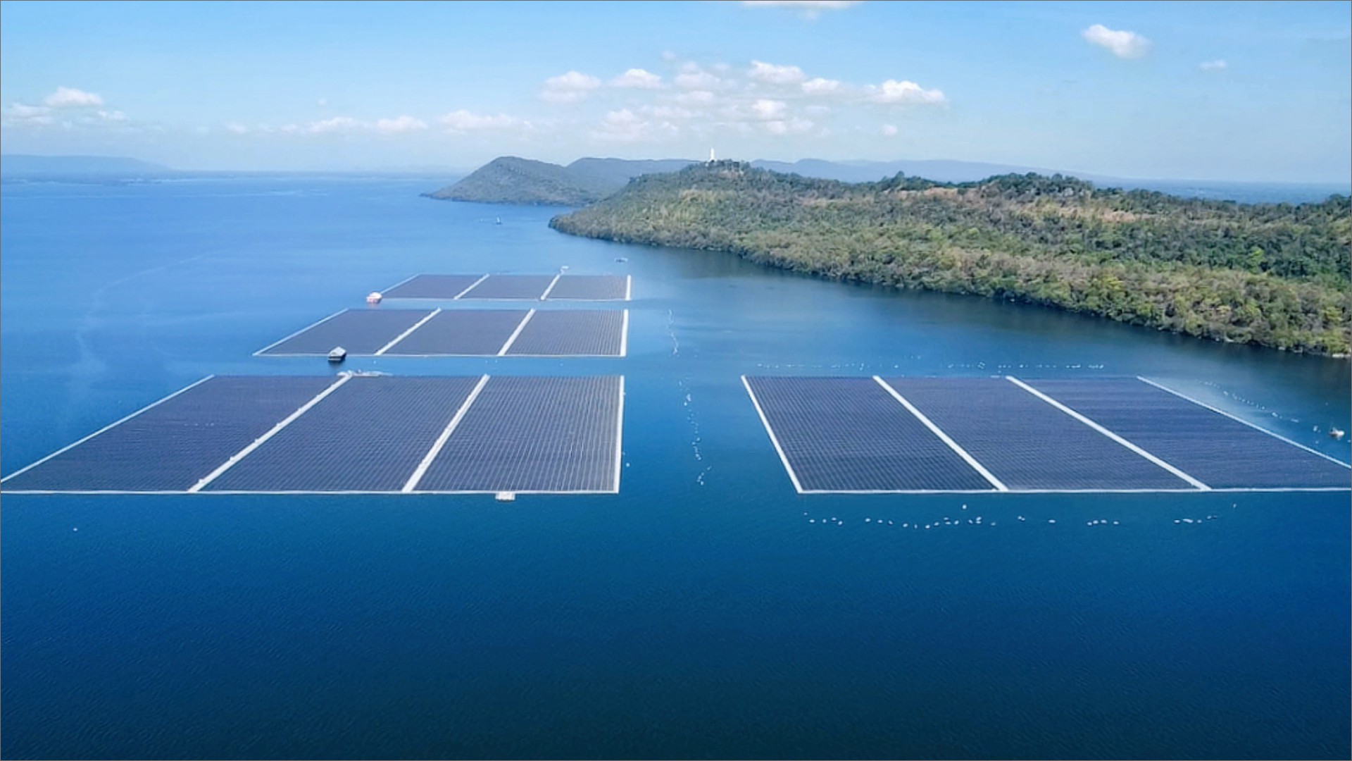 泰国乌汶叻31.2MW漂浮电站